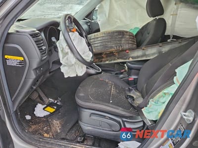 Zdjęcie 7 z 12 samochodu: 2015 KIA SOUL VIN:KNDJN2A26F7234094 - miniatura