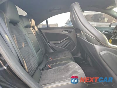 Zdjęcie 10 z 12 samochodu: 2018 MERCEDES-BENZ CLA 45 AMG VIN:WDDSJ5CB9JN671306 - miniatura