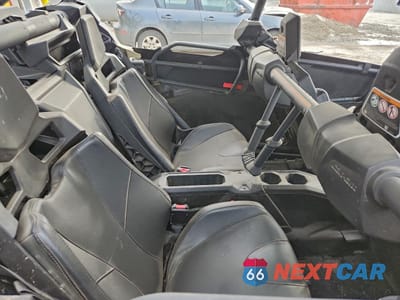 Zdjęcie 6 z 11 samochodu: 2023 CAN-AM MAVERICK X3 MAX RS TURBO RR VIN:3JBVKAV47PE000826 - miniatura