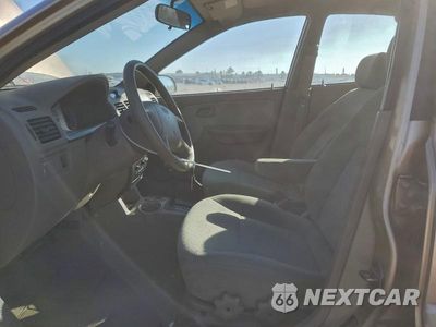 Zdjęcie 7 z 12 samochodu: 2004 KIA RIO VIN:KNADC125746307818 - miniatura