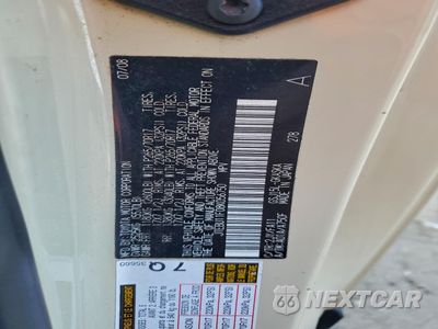 Zdjęcie 14 z 16 samochodu: 2008 TOYOTA FJ CRUISER VIN:JTEBU11F08K056750 - miniatura