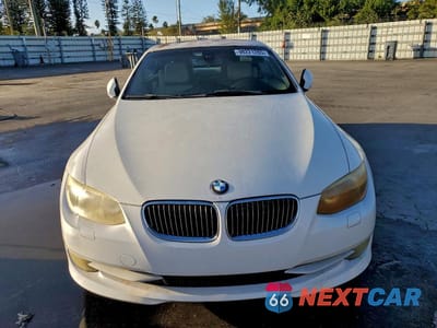 Piąte zdjęcie samochodu w środku: 2011 BMW 335 I VIN:WBADX7C50BE261001 - miniatura