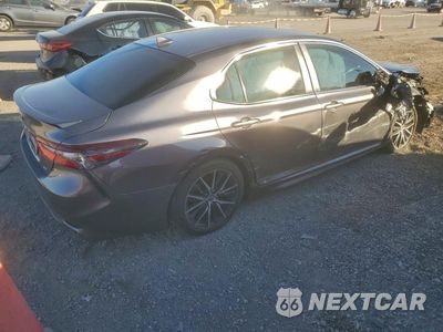 Trzecie zdjęcie samochodu z tyłu: 2024 TOYOTA CAMRY SE NIGHT SHADE VIN:4T1G11AK6RU204529 - miniatura