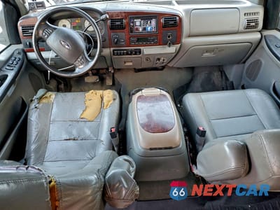 Zdjęcie 8 z 12 samochodu: 2005 FORD F250 SUPER DUTY VIN:1FTSW21P85ED30591 - miniatura