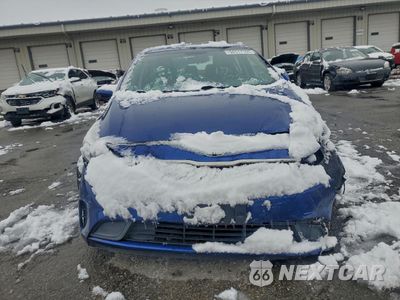 Piąte zdjęcie samochodu w środku: 2018 KIA FORTE LX VIN:3KPFK4A77JE169786 - miniatura