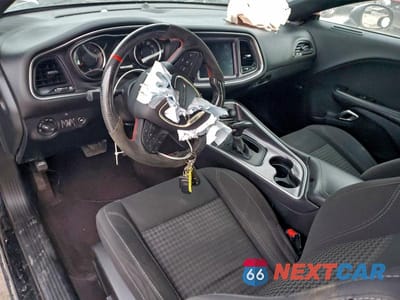 Zdjęcie 8 z 11 samochodu: 2018 DODGE CHALLENGER R/T VIN:2C3CDZBT4JH259802 - miniatura
