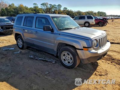 Czwarte zdjęcie samochodu z boku: 2015 JEEP PATRIOT SPORT VIN:1C4NJPBA3FD190671 - miniatura