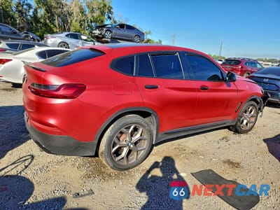 Trzecie zdjęcie samochodu z tyłu: 2021 BMW X4 XDRIVE30I VIN:5UX2V1C08M9G72113 - miniatura