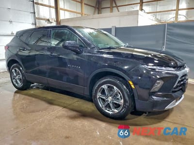 Czwarte zdjęcie samochodu z boku: 2025 CHEVROLET BLAZER 2LT VIN:3GNKBCR48SS196119 - miniatura