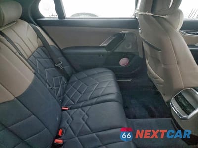 Zdjęcie 10 z 11 samochodu: 2024 BMW I7 EDRIVE50 VIN:WBY43EJ08RCR34213 - miniatura