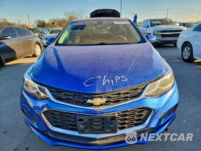 Piąte zdjęcie samochodu w środku: 2017 CHEVROLET CRUZE LT VIN:3G1BE6SM9HS576874 - miniatura