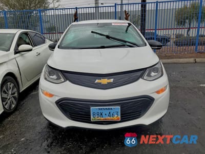 Piąte zdjęcie samochodu w środku: 2020 CHEVROLET BOLT EV LT VIN:1G1FW6S04L4144603 - miniatura