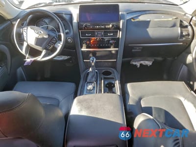 Zdjęcie 8 z 13 samochodu: 2023 INFINITI QX80 LUXE VIN:JN8AZ2AC3P9490300 - miniatura