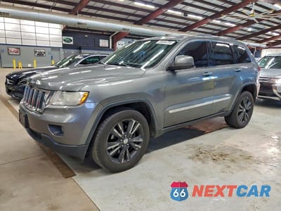 2012 JEEP GRAND CHEROKEE LAREDO 1C4RJFAG8CC343323 - główne zdjęcie licytacji z USA - miniatura