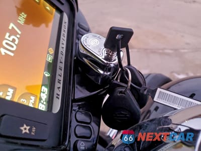 Zdjęcie 8 z 9 samochodu: 2017 HARLEY-DAVIDSON FLHTK ULTRA LIMITED VIN:1HD1KED16HB607792 - miniatura