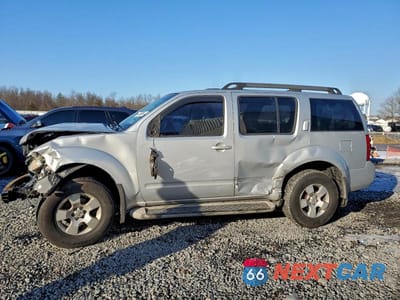 2011 NISSAN PATHFINDER S 5N1AR1NB0BC608799 - główne zdjęcie licytacji z USA - miniatura