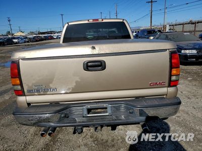 Zdjęcie 6 z 12 samochodu: 2004 GMC NEW SIERRA C1500 VIN:2GTEC19V641136743 - miniatura