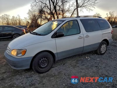 2003 TOYOTA SIENNA CE 4T3ZF19C13U524606 - główne zdjęcie licytacji z USA - miniatura