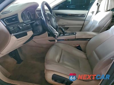 Zdjęcie 7 z 12 samochodu: 2013 BMW 750 LXI VIN:WBAYF8C59DD140065 - miniatura