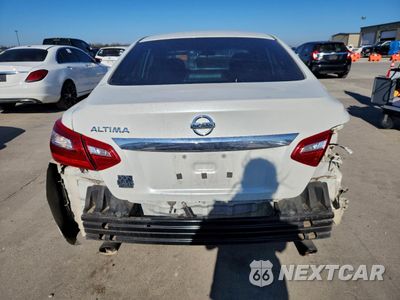 Zdjęcie 6 z 12 samochodu: 2016 NISSAN ALTIMA 2.5 VIN:1N4AL3AP0GN392439 - miniatura