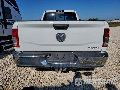 Zdjęcie 6 z 12 samochodu: 2023 RAM 3500 TRADESMAN VIN:3C63RRGL1PG652131 - miniatura