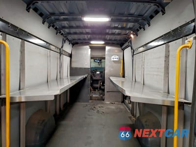 Zdjęcie 10 z 13 samochodu: 2021 RAM PROMASTER 3500 - CARGO VAN ** CLEAN TITLE * PRIOR FLEET ** VIN:3C6MRVJG3ME541130 - miniatura