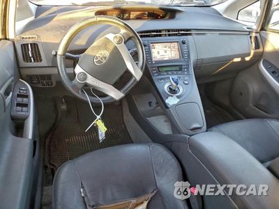 Zdjęcie 8 z 13 samochodu: 2011 TOYOTA PRIUS VIN:JTDKN3DU2B1452098 - miniatura