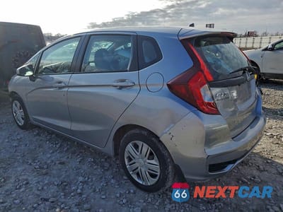 Drugie zdjęcie samochodu z przodu: 2020 HONDA FIT LX VIN:3HGGK5H46LM702582 - miniatura