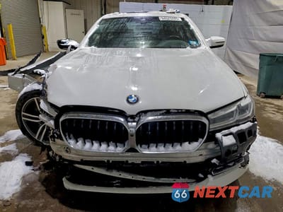 Piąte zdjęcie samochodu w środku: 2021 BMW 540 XI VIN:WBA73BJ06MWW97271 - miniatura