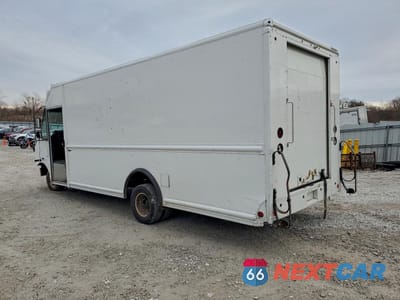 Trzecie zdjęcie samochodu z tyłu: 2021 FORD E450 DELIVERY TRUCK VIN:1FC3E4KKXMDC15713 - miniatura