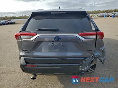 Zdjęcie 6 z 12 samochodu: 2023 TOYOTA RAV4 PRIME XSE VIN:JTMFB3FVXPD158096 - miniatura