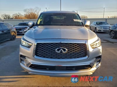 Piąte zdjęcie samochodu w środku: 2019 INFINITI QX80 LUXE VIN:JN8AZ2NF7K9686561 - miniatura