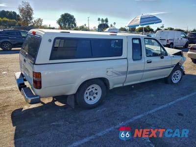 Trzecie zdjęcie samochodu z tyłu: 1994 TOYOTA PICKUP 1/2 TON EXTRA LONG WHEELBASE VIN:JT4VN93D1R5039433 - miniatura