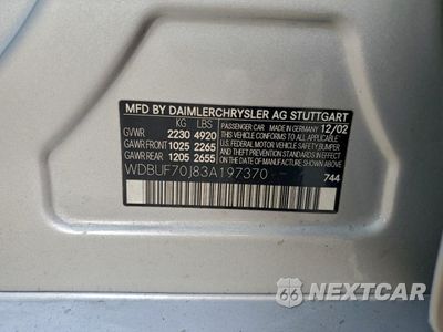 Zdjęcie 12 z 14 samochodu: 2003 MERCEDES-BENZ E 500 VIN:WDBUF70J83A197370 - miniatura