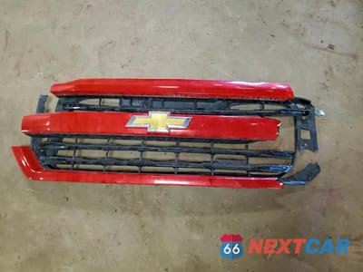 Zdjęcie 12 z 12 samochodu: 2018 CHEVROLET SILVERADO K1500 LT VIN:1GCVKREC1JZ370006 - miniatura