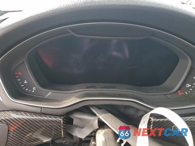 Zdjęcie 9 z 11 samochodu: 2019 AUDI RS5 VIN:WUAPWAF59KA907691 - miniatura