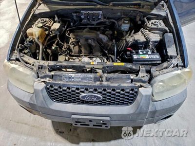 Zdjęcie 12 z 13 samochodu: 2005 FORD ESCAPE XLT VIN:1FMYU03105KA88762 - miniatura