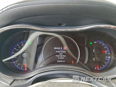 Zdjęcie 9 z 15 samochodu: 2017 JEEP GRAND CHEROKEE SRT-8 VIN:1C4RJFDJXHC769240 - miniatura