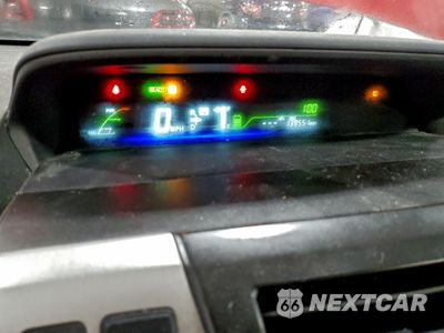 Zdjęcie 9 z 13 samochodu: 2013 TOYOTA PRIUS V VIN:JTDZN3EU5D3235892 - miniatura