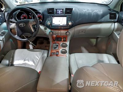 Zdjęcie 8 z 15 samochodu: 2010 TOYOTA HIGHLANDER LIMITED VIN:5TDDK3EH5AS003793 - miniatura