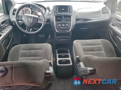 Zdjęcie 8 z 13 samochodu: 2017 DODGE GRAND CARAVAN SE VIN:2C4RDGBG7HR678812 - miniatura