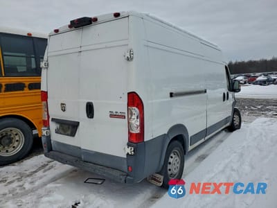 Trzecie zdjęcie samochodu z tyłu: 2015 RAM PROMASTER 3500 UTILITY / SERVICE VAN VIN:3C6TRVDG1FE506533 - miniatura