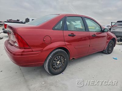 Trzecie zdjęcie samochodu z tyłu: 2002 FORD FOCUS SE VIN:1FAFP34362W274501 - miniatura
