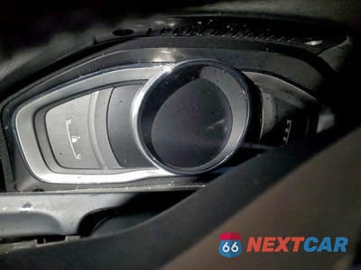 Zdjęcie 9 z 12 samochodu: 2017 VOLVO S60 DYNAMIC VIN:YV140MTLXH2430997 - miniatura