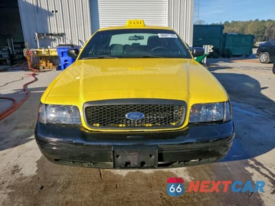 Piąte zdjęcie samochodu w środku: 2011 FORD CROWN VICTORIA POLICE INTERCEPTOR VIN:2FABP7BV4BX128905 - miniatura