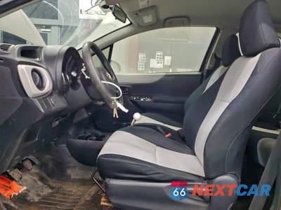 Zdjęcie 7 z 11 samochodu: 2012 TOYOTA YARIS VIN:JTDJTUD32CD513089 - miniatura