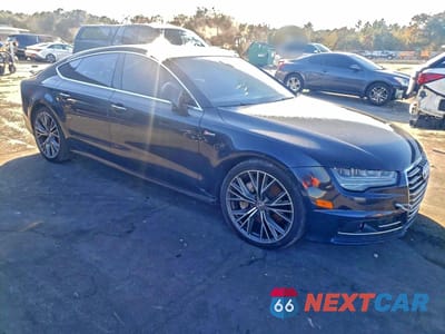 Czwarte zdjęcie samochodu z boku: 2016 AUDI A7 PRESTIGE VIN:WAU2GAFC5GN022985 - miniatura