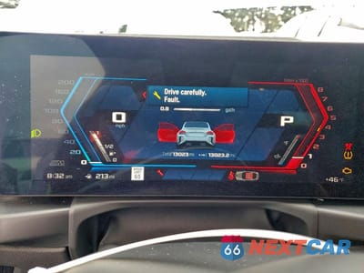 Zdjęcie 9 z 12 samochodu: 2024 BMW M2 VIN:3MF13DM02R8D94517 - miniatura