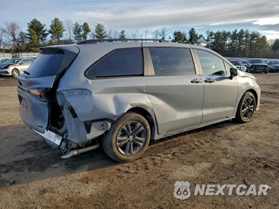 Trzecie zdjęcie samochodu z tyłu: 2025 TOYOTA SIENNA XSE VIN:5TDDSKFCXSS157124 - miniatura