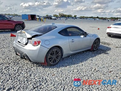 Trzecie zdjęcie samochodu z tyłu: 2015 SCION FR-S BASE VIN:JF1ZNAA10F8711655 - miniatura
